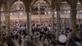Saudi Arabia - 310 people dead in Haj stampede / Pilgrims at pray at Grand Mosque in Mecca / Muslim