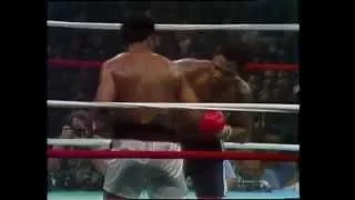 Round 8/14 Muhammad Ali vs. Joe Frazier, 1975