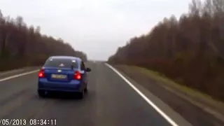 Russian Dash Cam  Bear vs Truck