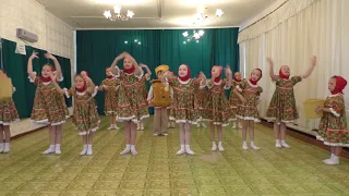 Ансамбль танца "Куралесики". "Русский самовар", 2 класс (9-10 лет)