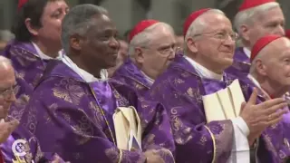 Long applause for Pope Benedict