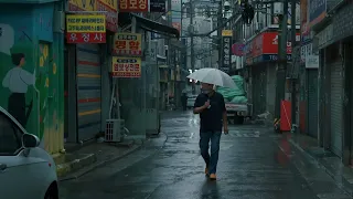 [4K Rain Walk] Rain Pouring Seoul Backstreet, dark as night in broad daylight.