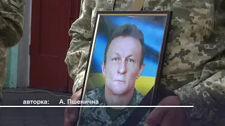 У Шостці відбулася церемонія прощання з українським Воїном Віктором Вороніним