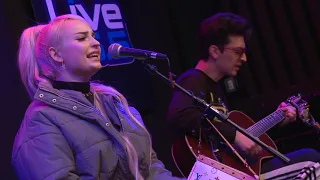 Kim Petras  - Heart to Break (Live 95.5)