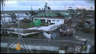 Typhoon Haiyan devastates thousands in the Philippines