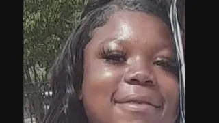 16-year-old girl stabbed to death in downtown Chicago
