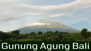 Gunung Agung time lapse