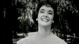 Gisele MacKenzie sings a breath-taking version of 12th of Never.  Intro by Perry Como.