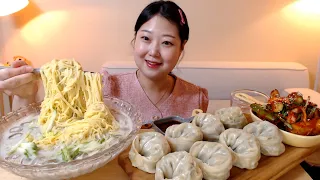 얼음가득 진한 콩국수 속이 가득찬 개성왕만두 아삭한 오이김치 먹방Soybean  noodles Guksu Kimchi Dumplings Mukbang Eatingsound