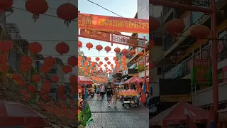 Exploring the Chinatown in Bangkok, one of the BIGGEST in the world