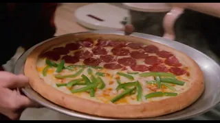 Back to the Future Part 2 1989 - Pizza