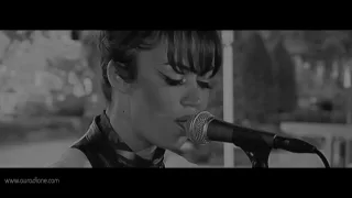 Aura Dione - In Love With The World (Acoustic Version) - Live