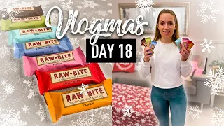 Raw Bite Bars Taste Test // Vlogmas Day 18