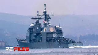 See How USS Destroyer enters Black Sea