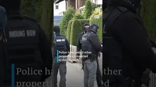 German agents raid villa of sanctioned Russian | DW News
