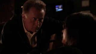 Jed and Abbey Bartlet: "Abbey, the kids are eating sugar!" // The West Wing S4E15