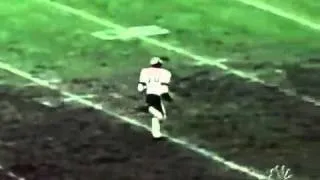 Touchdown Fail. Guy runs the wrong way!