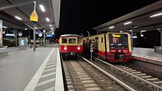 Rangierung  historischer S-Bahn-Zug in Warschauer Straße