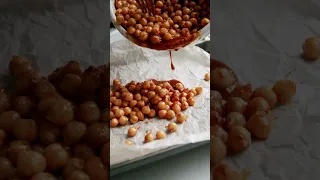 Crispy Chickpeas with Whipped Yoghurt and Rice