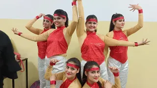 RETRO SPECIAL/GIRLS DANCE ON SYNERGY FEST/CHOREOGRAPHY BY PREETI SINGHAL/EASY STEPS