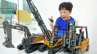 예준이의 포크레인 중장비 자동차 장난감 트럭놀이 New Truck Car Toys Story for Kids