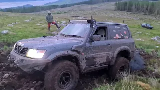 Nissan Patrol M57 VS Jeep Grand Cherokee VS Toyota Land Cruiser Mud Offroad