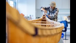 How to make a canoe