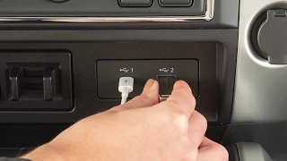 2020 Nissan TITAN - USB/iPod® Interface