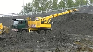 Tatra 815 UDS-114  covering slopes with topsoil
