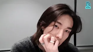 Stray Kids Hyunjin VLive | 210219 | Hi😉 (Eng/Indo/Thai/Viet Sub)