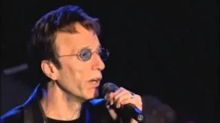 Words- Robin Gibb &The Neue Philarmonie Frankfurt Orchestra-en vivo.