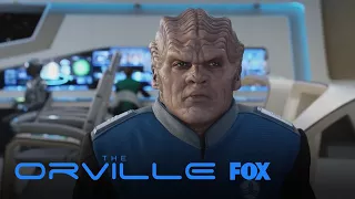 Ed & The Crew Try To Warn An Alien Ship | Season 1 Ep. 11 | THE ORVILLE