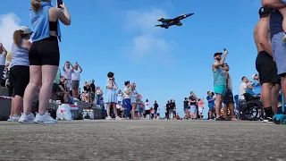 Blue Angels Sneak Pass reactions, Chicago 2022 (Sunday)