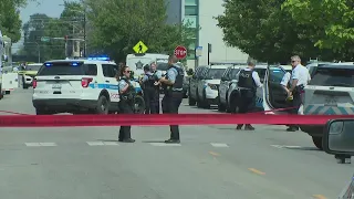 Chicago cop shot on South Side