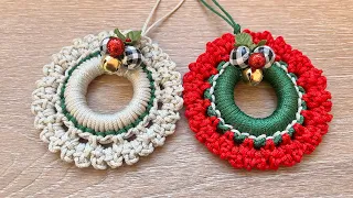 Super easy Christmas ornament #christmas #craft #diy #art #diycrafts #easy #ornaments #wreath #xmas