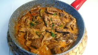 Печень ПО-СТРОГАНОВСКИ. Мягкая, Нежная Печень Тушеная в Соусе. Liver Stroganoff.