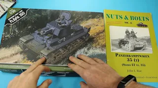 Academy / Airfix 1/35 Panzerkampfwagen 35 (T) step by step, model tank build. Part 1