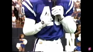 Colts player sings national anthem and then records sack