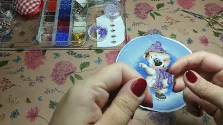 8.Процесс вышивки бисером, пинкип с мишкой. Bead embroidery process, christmas toy with a bear