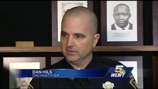 Officers join widow's efforts to keep killer of Cincinnati cop behind bars