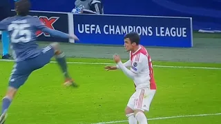 MULLER SHOCKING HIGH KICK VS AJAX 2018