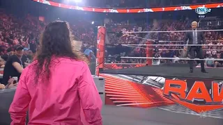 Seth Rollins & Cody Rhodes se atacan camino a Wrestlemania Backlash - WWE Raw Español: 02/05/2022