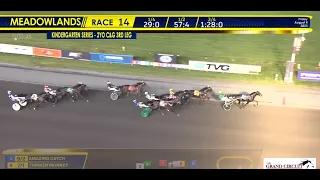 Amazing Catch & Åke Svanstedt wins Kindergarten 2 YO C&G - 3rd Leg in 1.55,1 at The Meadowlands.