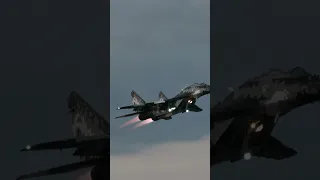 MiG-17 & MiG-29 Full Afterburner Takeoff - EAA AirVenture 2023