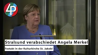 Abschied von Angela Merkel in Stralsund