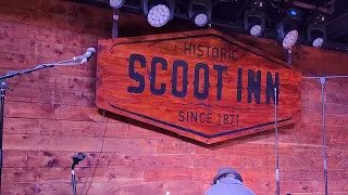 David Ryan Harris sings Shelter at the Scoot Inn, Austin Texas