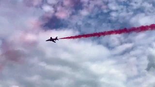 The Red Arrows Aerobatics (Cross Over) - RAF Cosford Air Show 2019