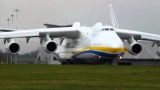 Antonov take-off An 225 HD