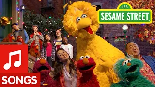 Sesame Street: Happy New Year Song!