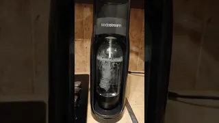 Сифон SODASTREAM всем советую , для любителей газированной воды